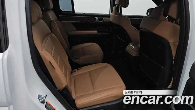 Hyundai Santa Fe 2024 thumb 10