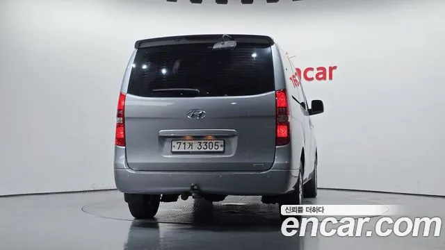 Hyundai Starex 2014 thumb 4