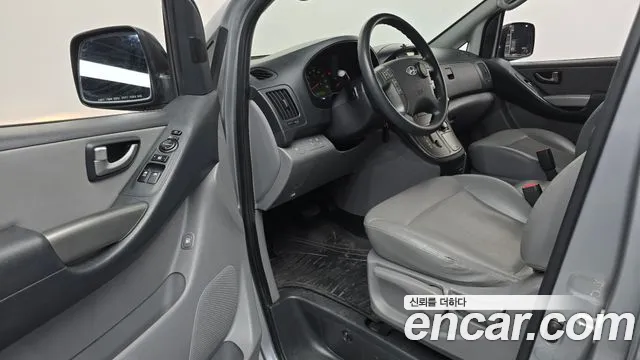 Hyundai Starex 2014 thumb 10