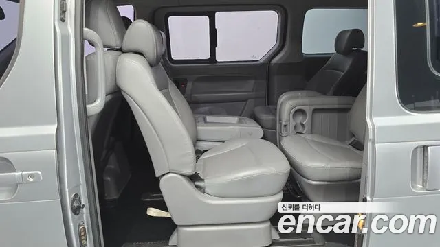 Hyundai Starex 2014 thumb 11