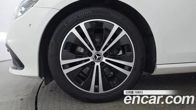 Mercedes-Benz E-Класс 2020 thumb 5