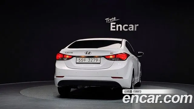 Hyundai Avante 2013 thumb 4