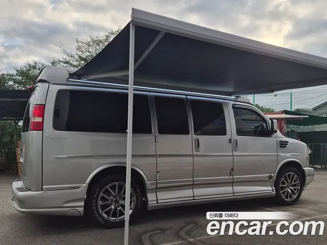 Chevrolet Express Van 2011 thumb 10