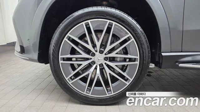 Mercedes-Benz GLE 2025 thumb 5