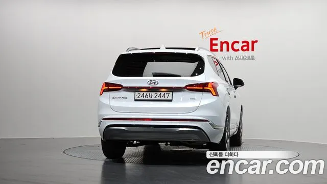 Hyundai Santa Fe 2022 thumb 3