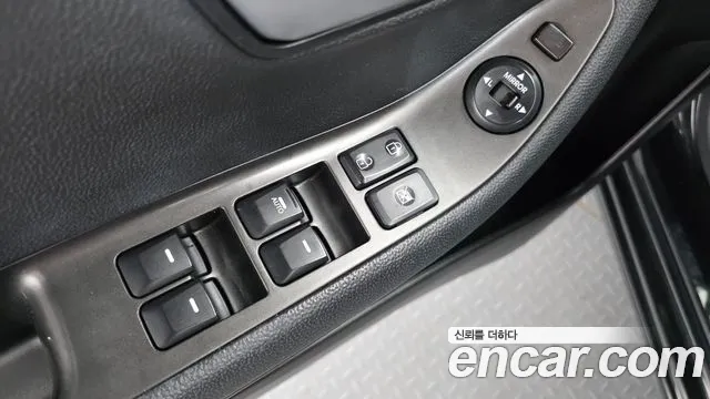 Kia Morning 2014 thumb 11
