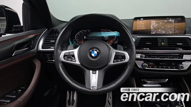BMW X4 2020 thumb 11