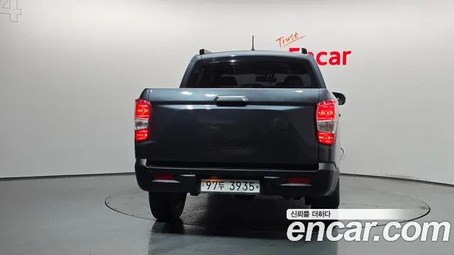 KG_Mobility_Ssangyong Rexton 2019 thumb 4