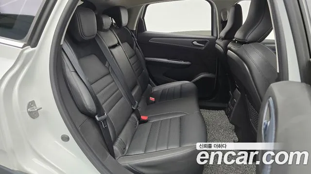Renault-KoreaSamsung Arkana 2022 thumb 11