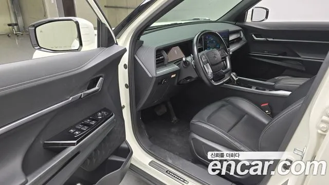 KG_Mobility_Ssangyong Torres 2022 thumb 10