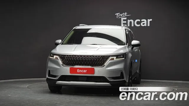 Kia Carnival 2022 thumb 3