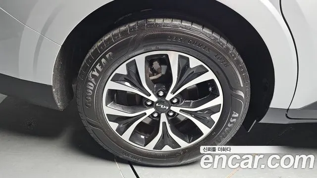 Kia Carnival 2022 thumb 5