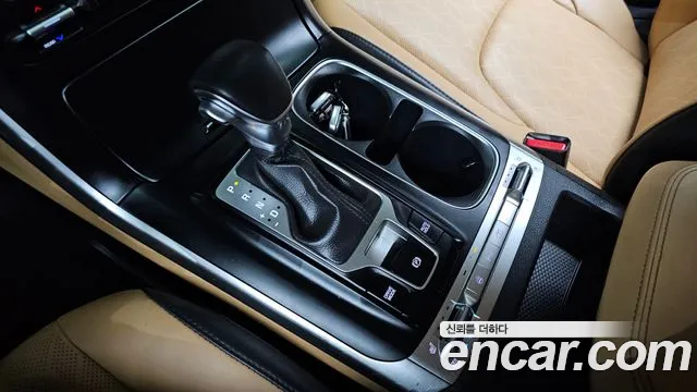 Kia Carnival 2022 thumb 9