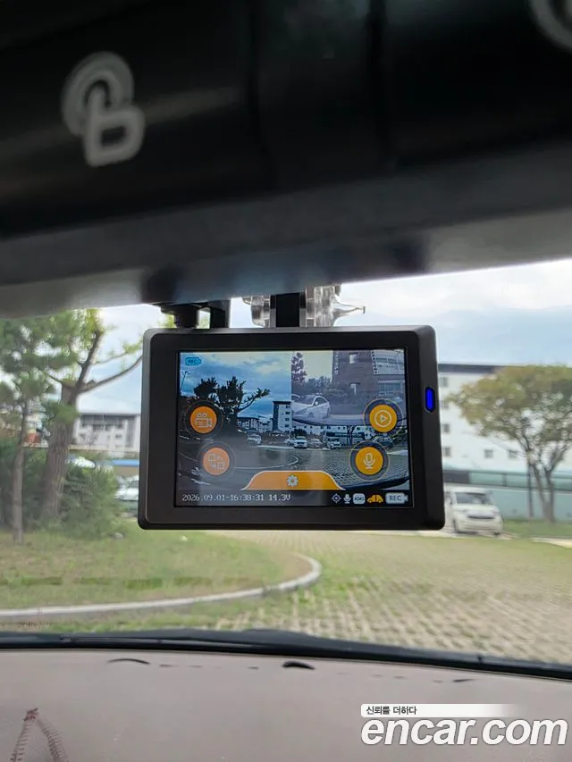Hyundai Avante 2013 thumb 7