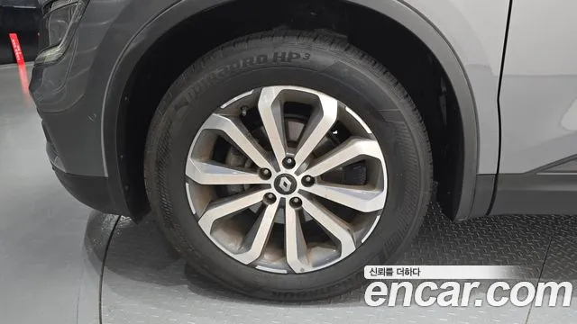 Renault-KoreaSamsung Koleos 2020 thumb 5