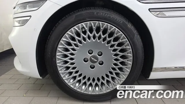 Genesis G80 2021 thumb 5