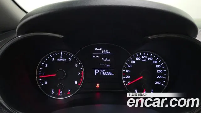 Kia K3 2015 thumb 8