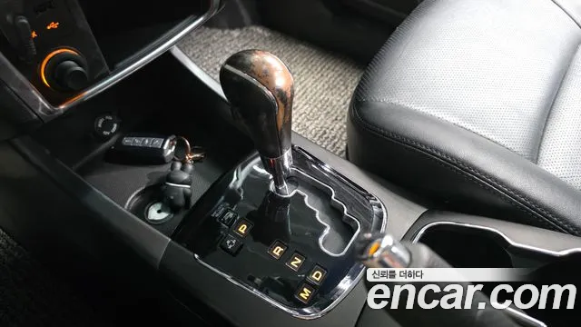 KG_Mobility_Ssangyong KORANDO 2015 thumb 9