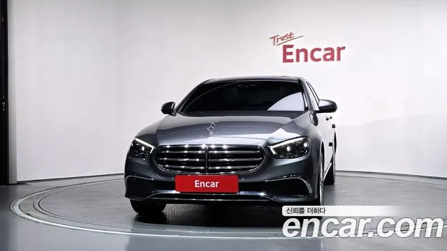 Mercedes-Benz E-Класс 2023 thumb 3
