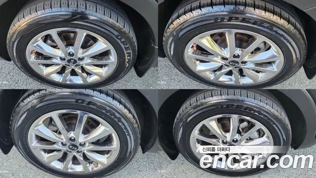 Kia Sorento 2016 thumb 5
