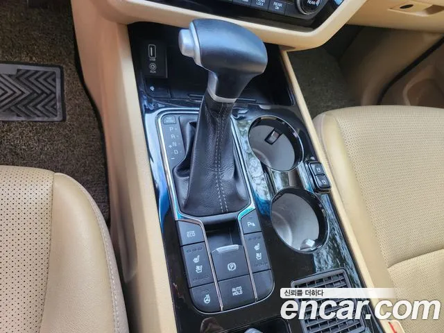 Kia Carnival 2020 thumb 9