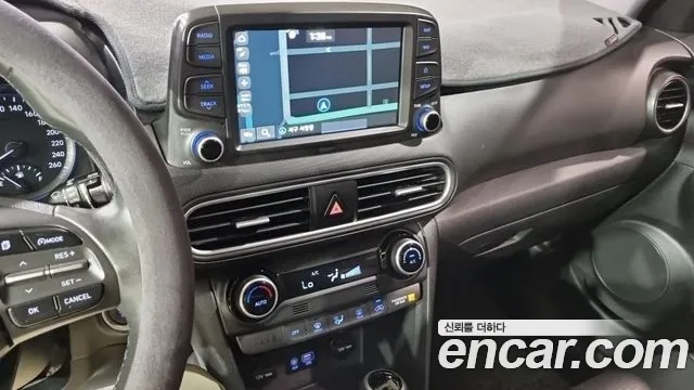 Hyundai Kona 2018 thumb 10