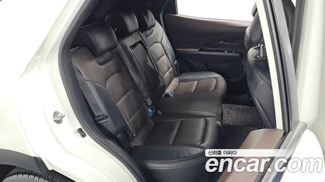 KG_Mobility_Ssangyong KORANDO 2021 thumb 10