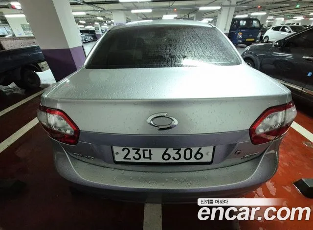 Renault-KoreaSamsung Fluence 2015 thumb 2