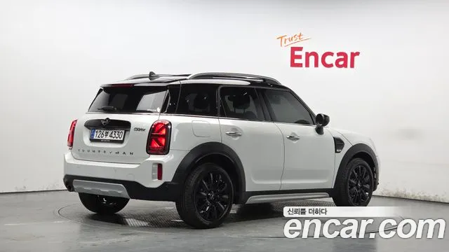 MINI Countryman 2024 thumb 2