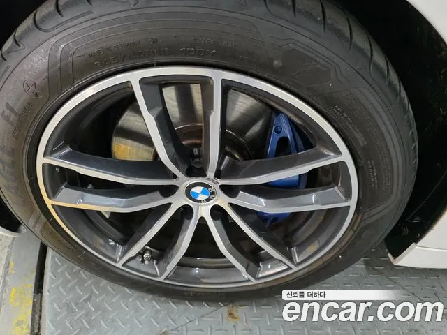 BMW 5-Series 2021 thumb 5