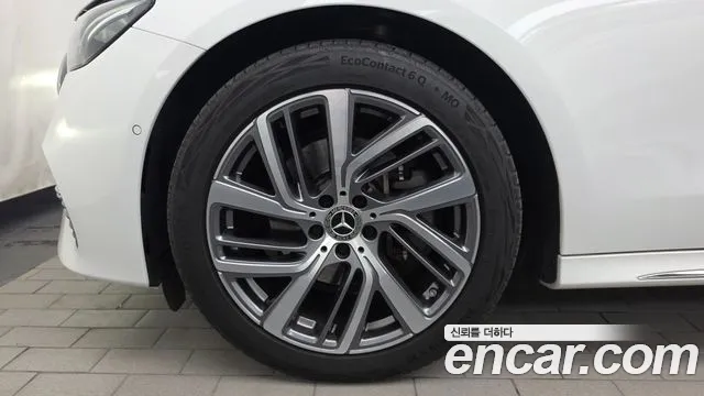 Mercedes-Benz E-Класс 2024 thumb 5