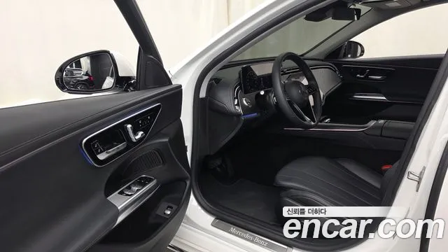 Mercedes-Benz E-Класс 2024 thumb 10