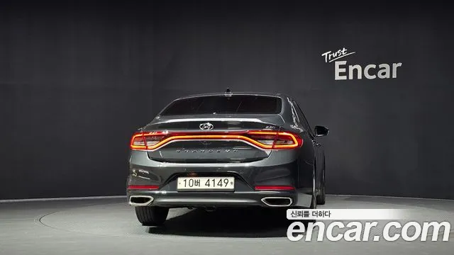 Hyundai Grandeur 2017 thumb 4