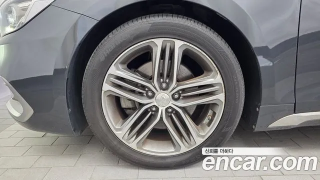 Hyundai Grandeur 2017 thumb 5