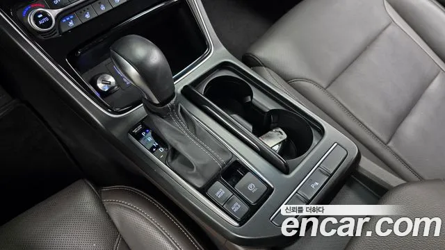 Hyundai Grandeur 2017 thumb 9