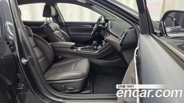 Hyundai Grandeur 2017 thumb 11