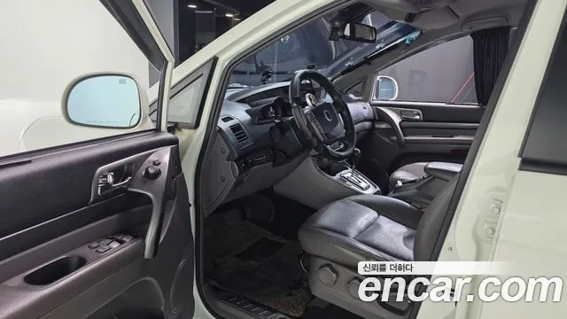 KG_Mobility_Ssangyong KORANDO 2014 thumb 10