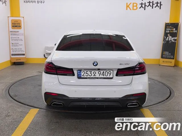 BMW 5-Series 2021 thumb 4