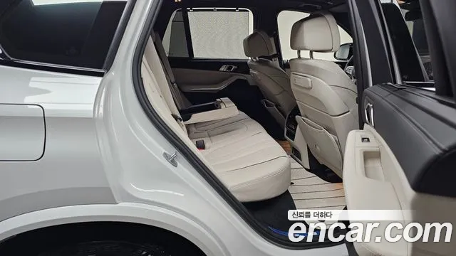 BMW X5 2025 thumb 10