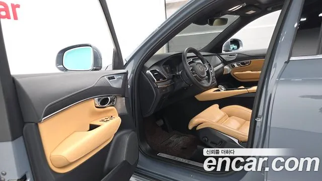 Volvo XC90 2023 thumb 10
