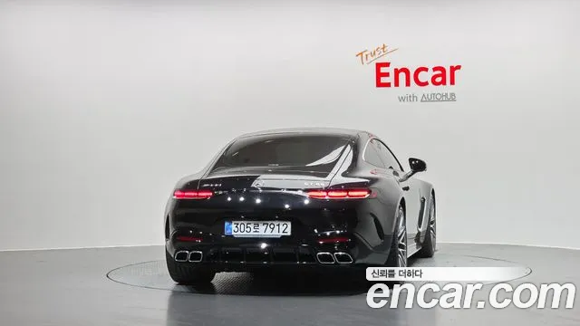 Mercedes-Benz AMG GT 2025 thumb 3