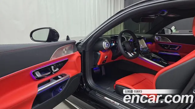 Mercedes-Benz AMG GT 2025 thumb 9