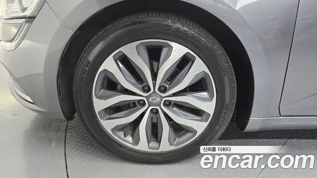 Renault-KoreaSamsung Megane 2016 thumb 5