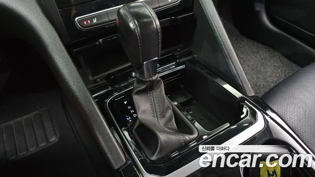 Renault-KoreaSamsung Megane 2016 thumb 9