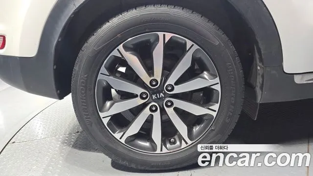 Kia Sportage 2016 thumb 5
