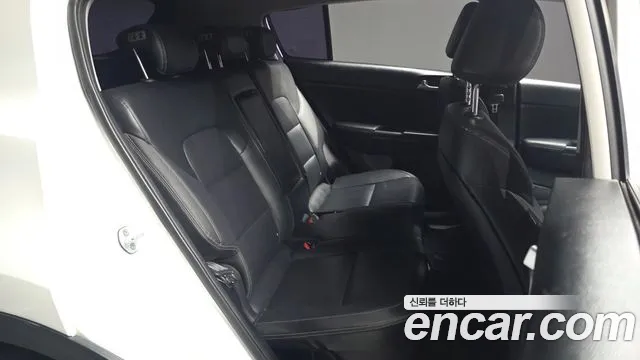 Kia Sportage 2016 thumb 11