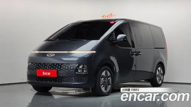 Hyundai Staria 2023 thumb 12