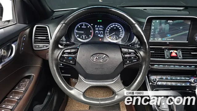 Hyundai Grandeur 2018 thumb 12