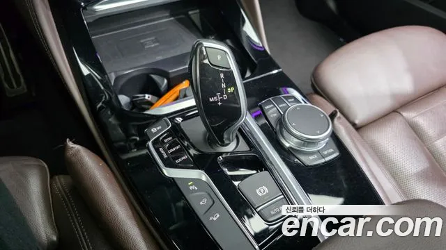 BMW X4 2021 thumb 9