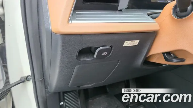 KG_Mobility_Ssangyong Torres 2022 thumb 12